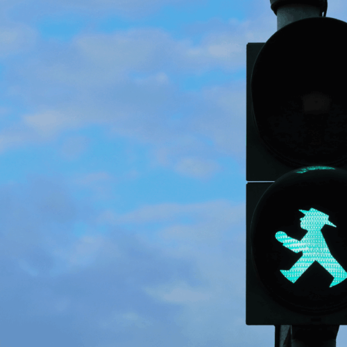 On-Demand Webinar: Signal Analytics and the Advantages of Cloud-Based Traffic Light Analysis (German Language)